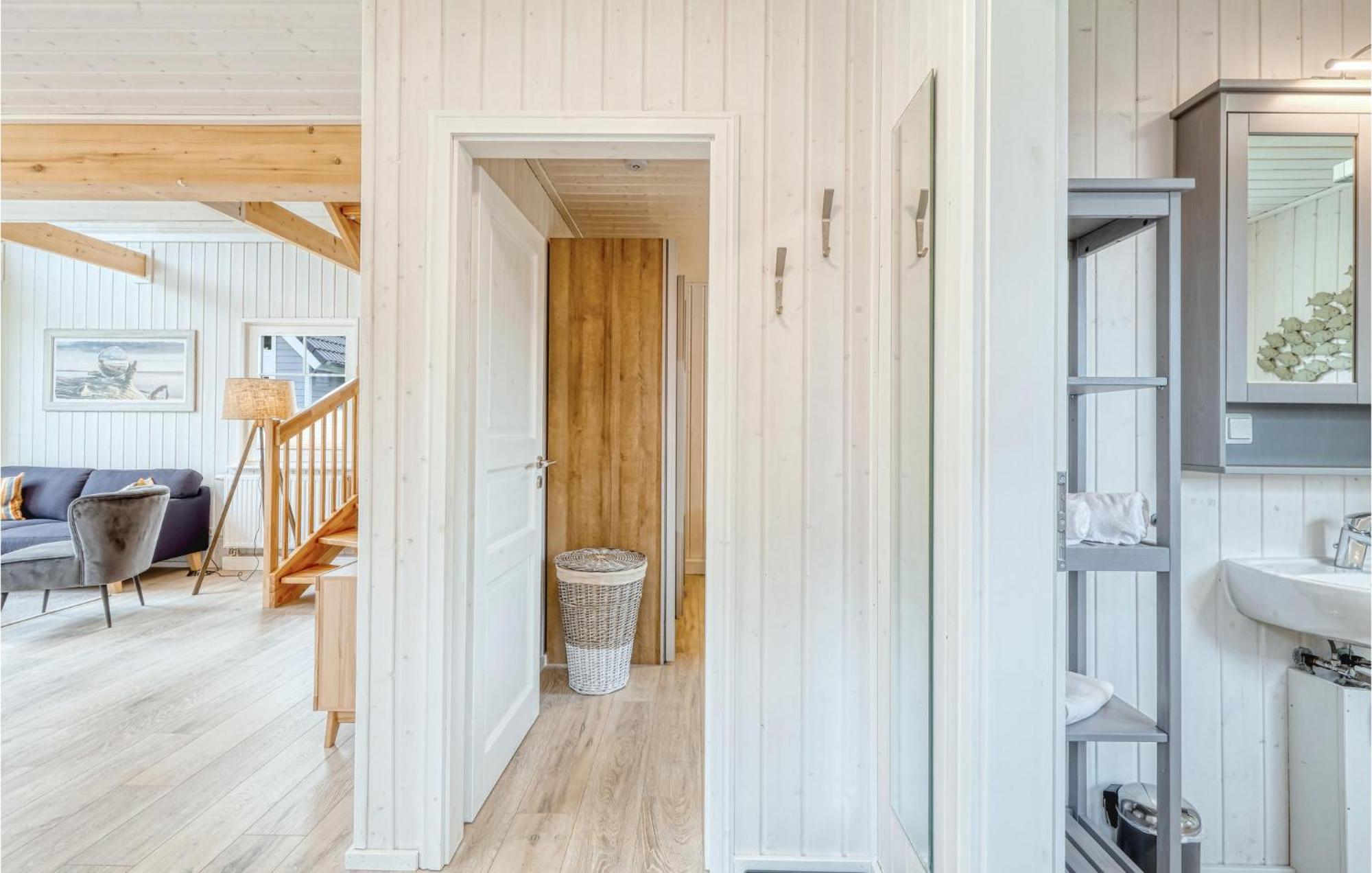 Gorgeous Home In Zerpenschleuse With Sauna Luaran gambar