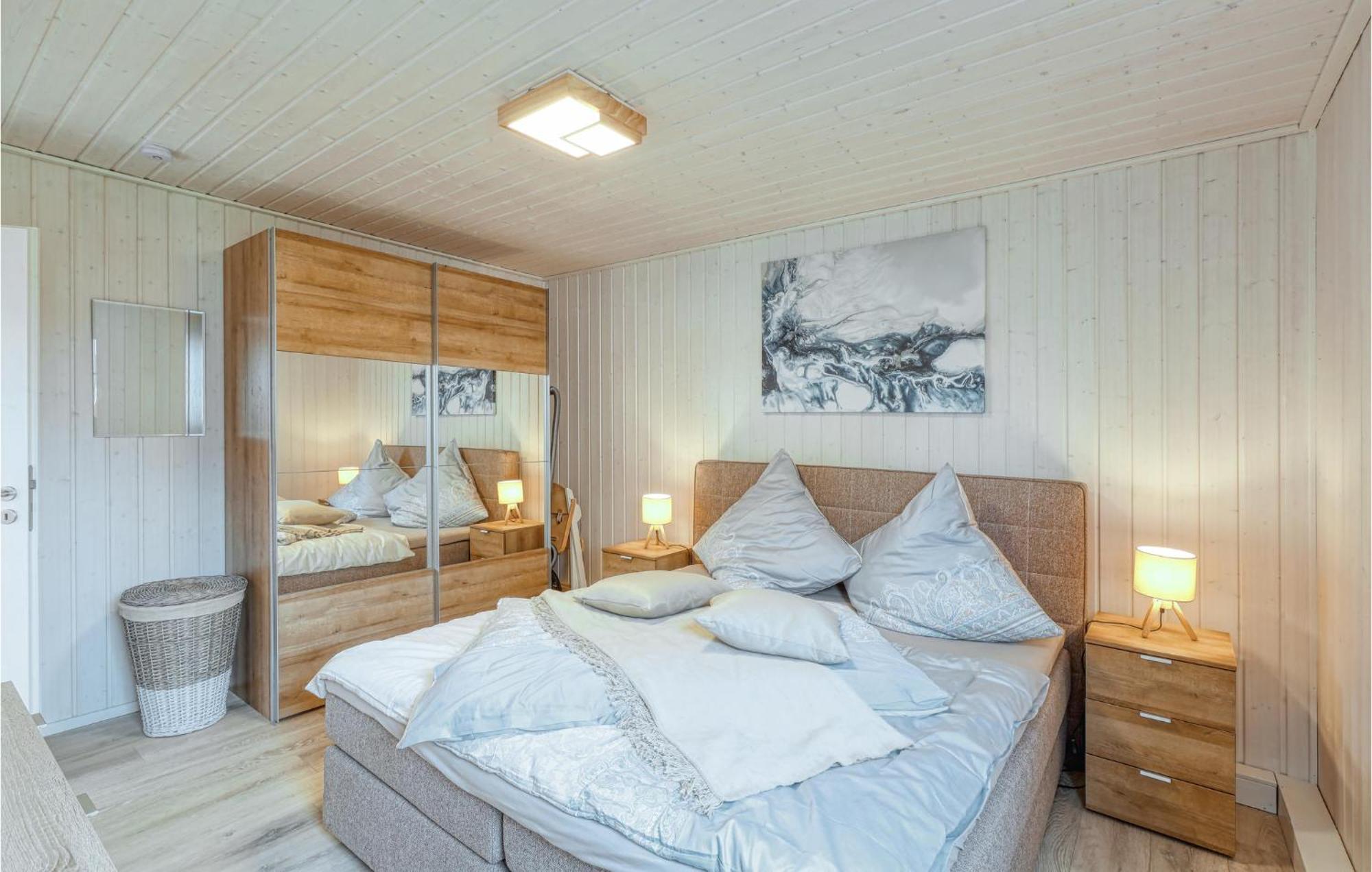 Gorgeous Home In Zerpenschleuse With Sauna Luaran gambar